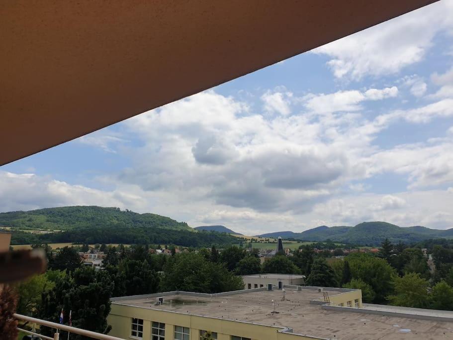Mezonetovy Apartman V Centre Novej Dubnice Ilava Exterior photo